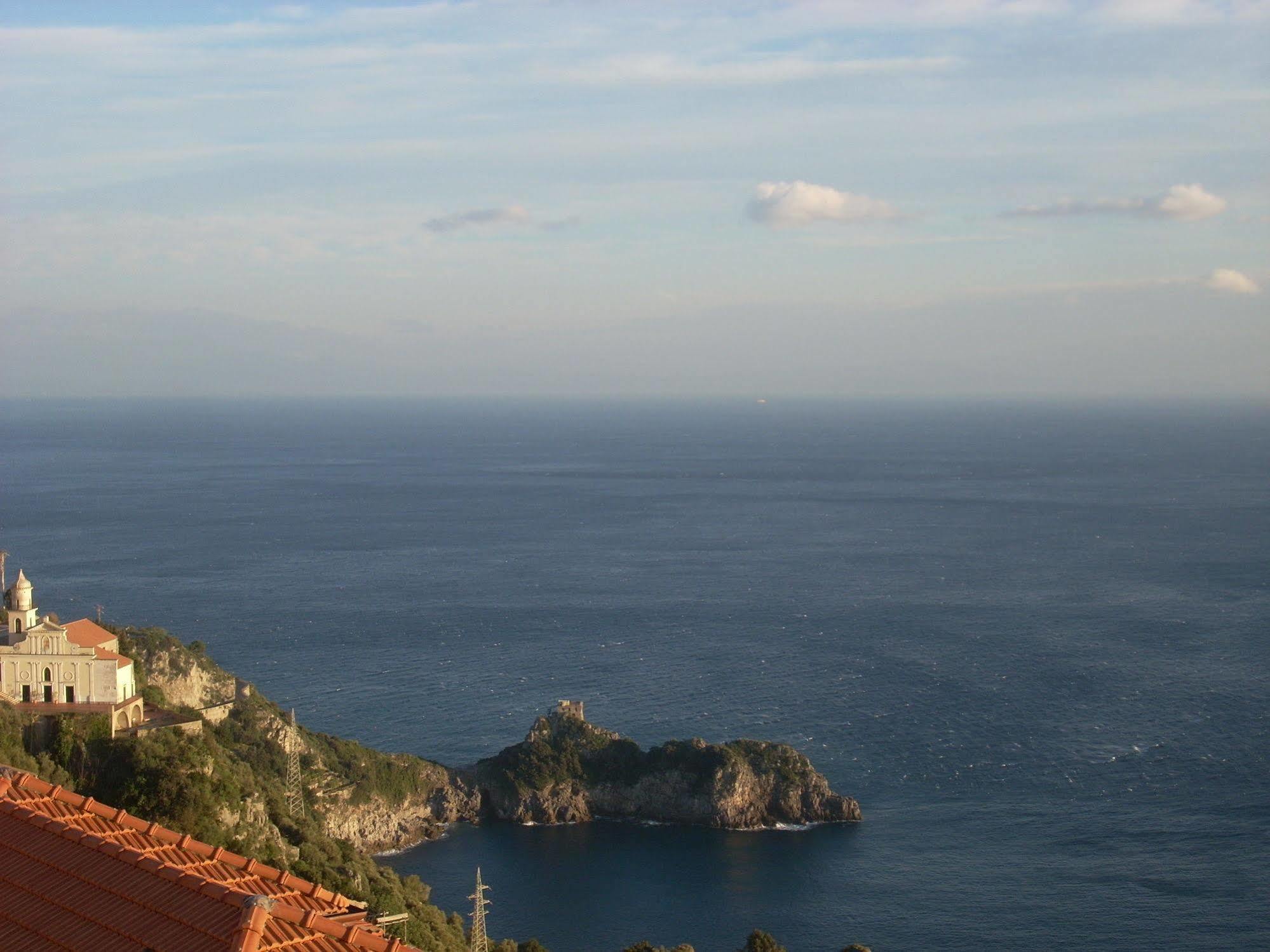 Belvedere Amodeo - terrace, seaview, wifi Conca dei Marini Exterior foto